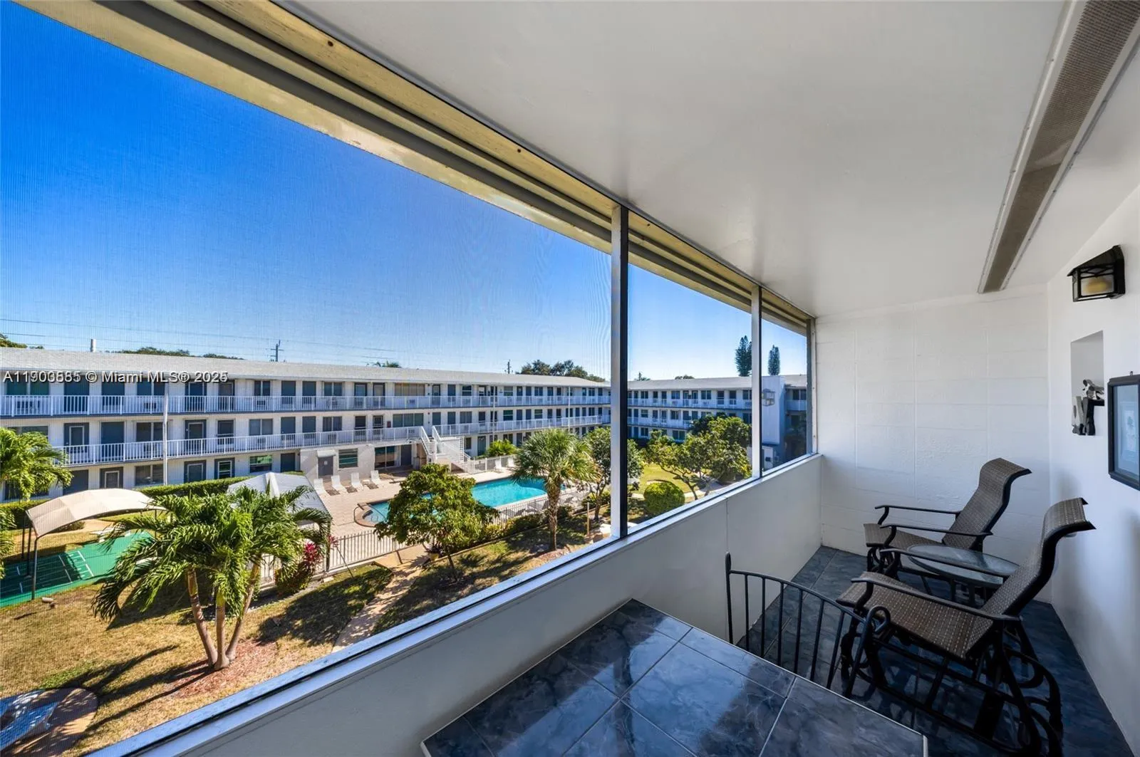 15610 NE 6th Ave # 33D, Miami FL 33162