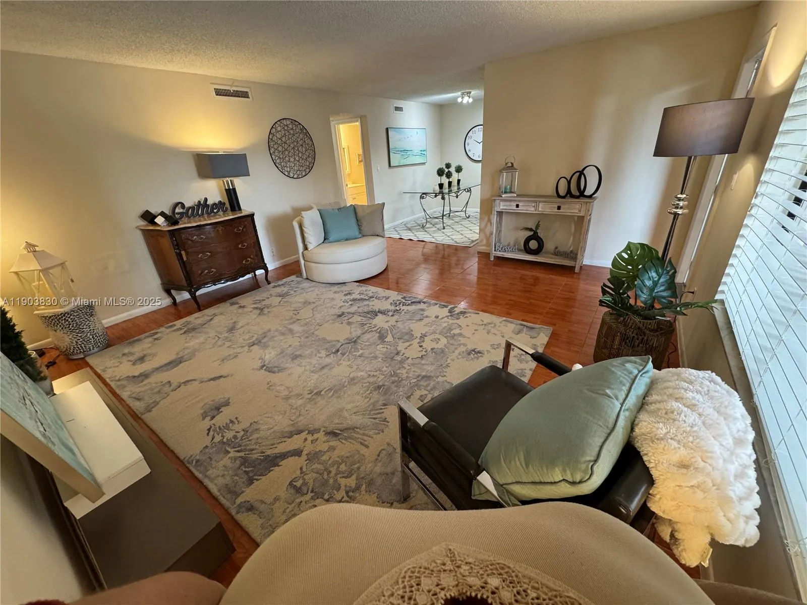 6900 SW 39th St # 206J, Davie FL 33314