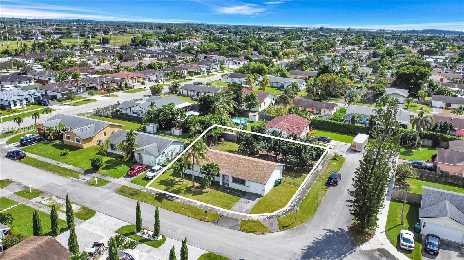 13224 SW 253rd Ter, Miami FL 33032