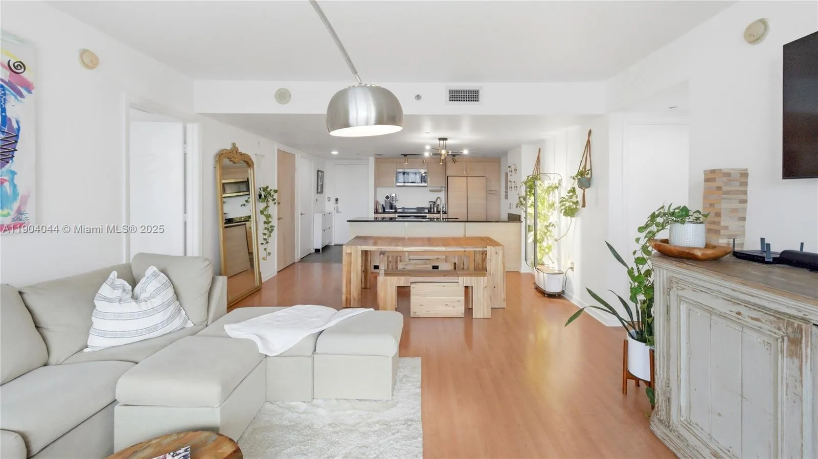 50 Biscayne Blvd # 2911, Miami FL 33132