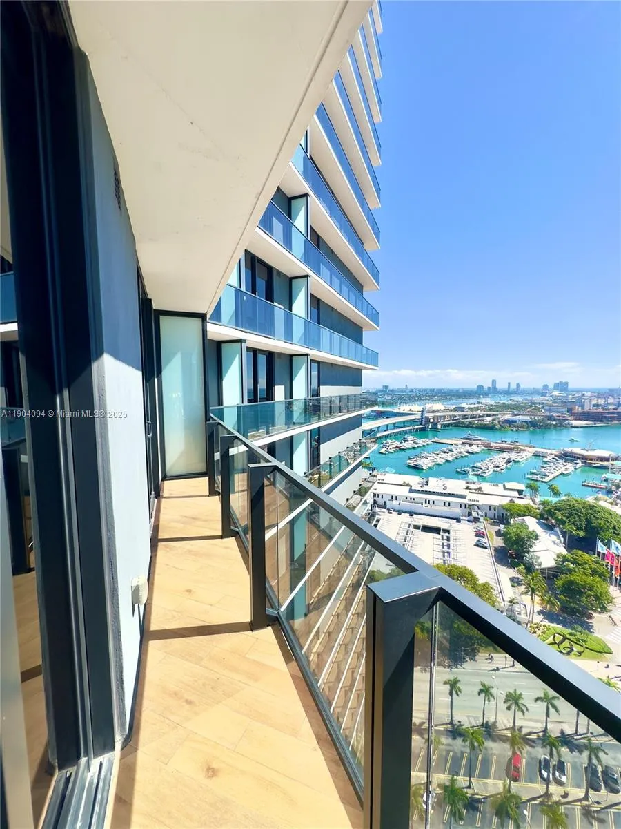 398 NE 5th Street # 2114, Miami FL 33132