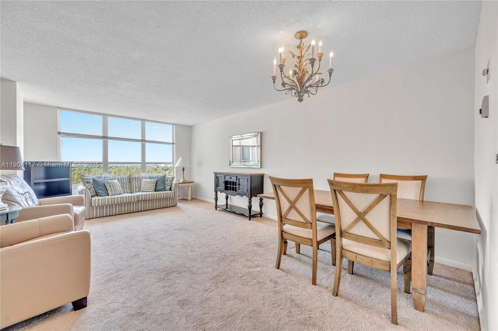 4101 Pine Tree Dr, Miami Beach FL 33140