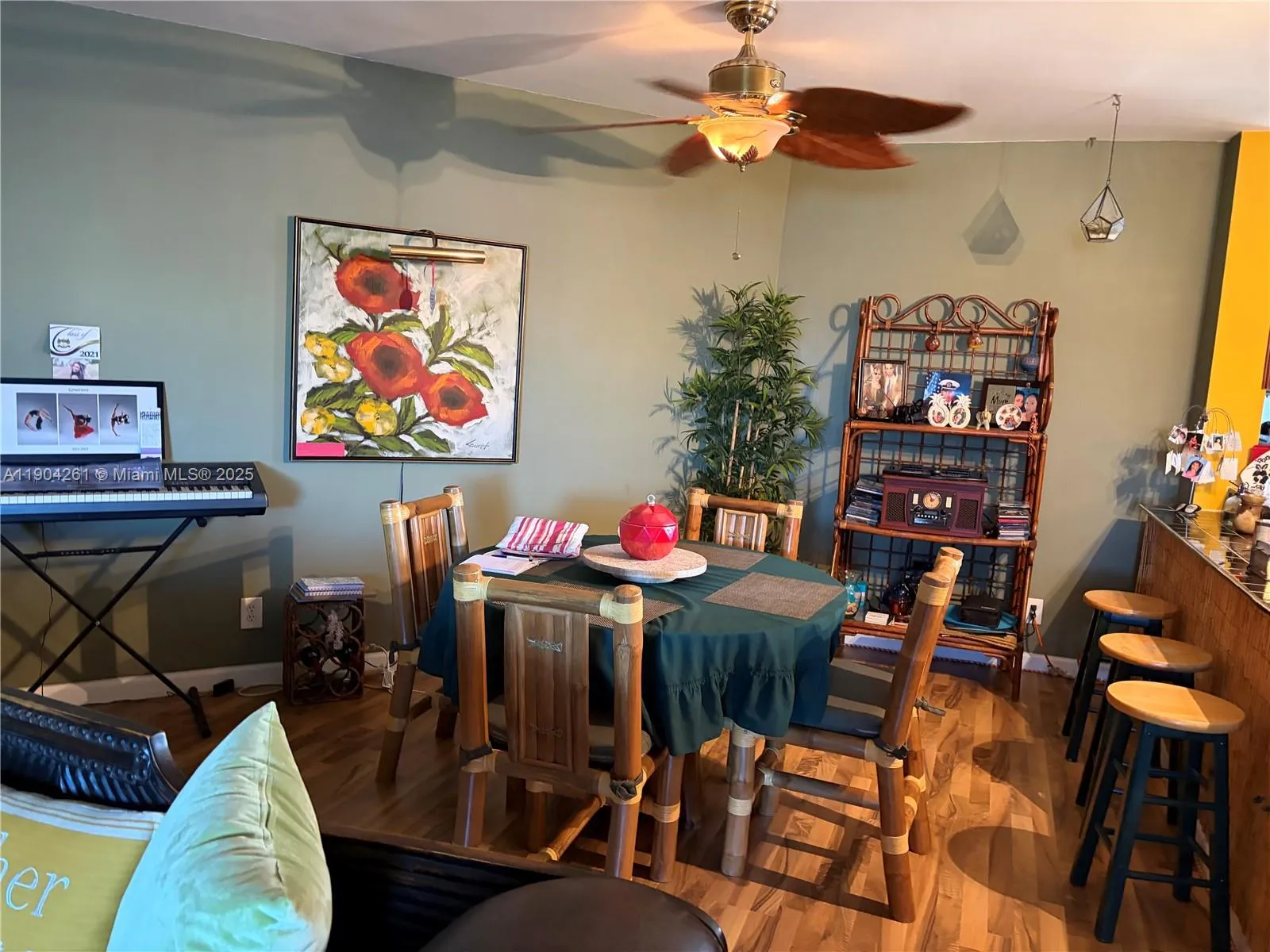 1401 NE Miami Gardens Dr # 997, Miami FL 33179