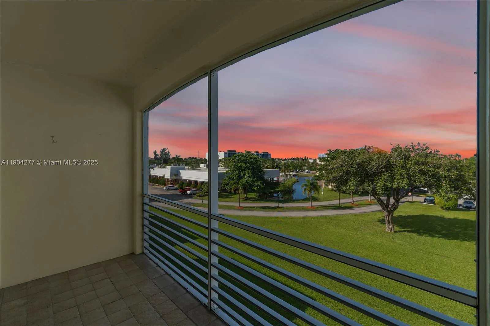 1 bedroom 1 bath for sale at 608 NE 2nd St # 440, Dania Beach FL 33004