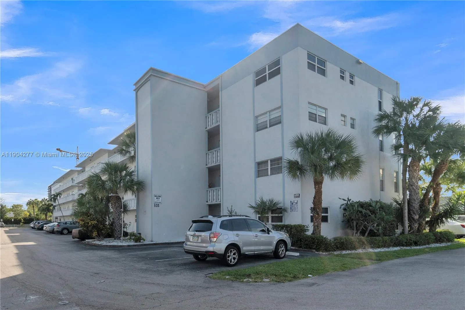 608 NE 2nd St # 440, Dania Beach FL 33004