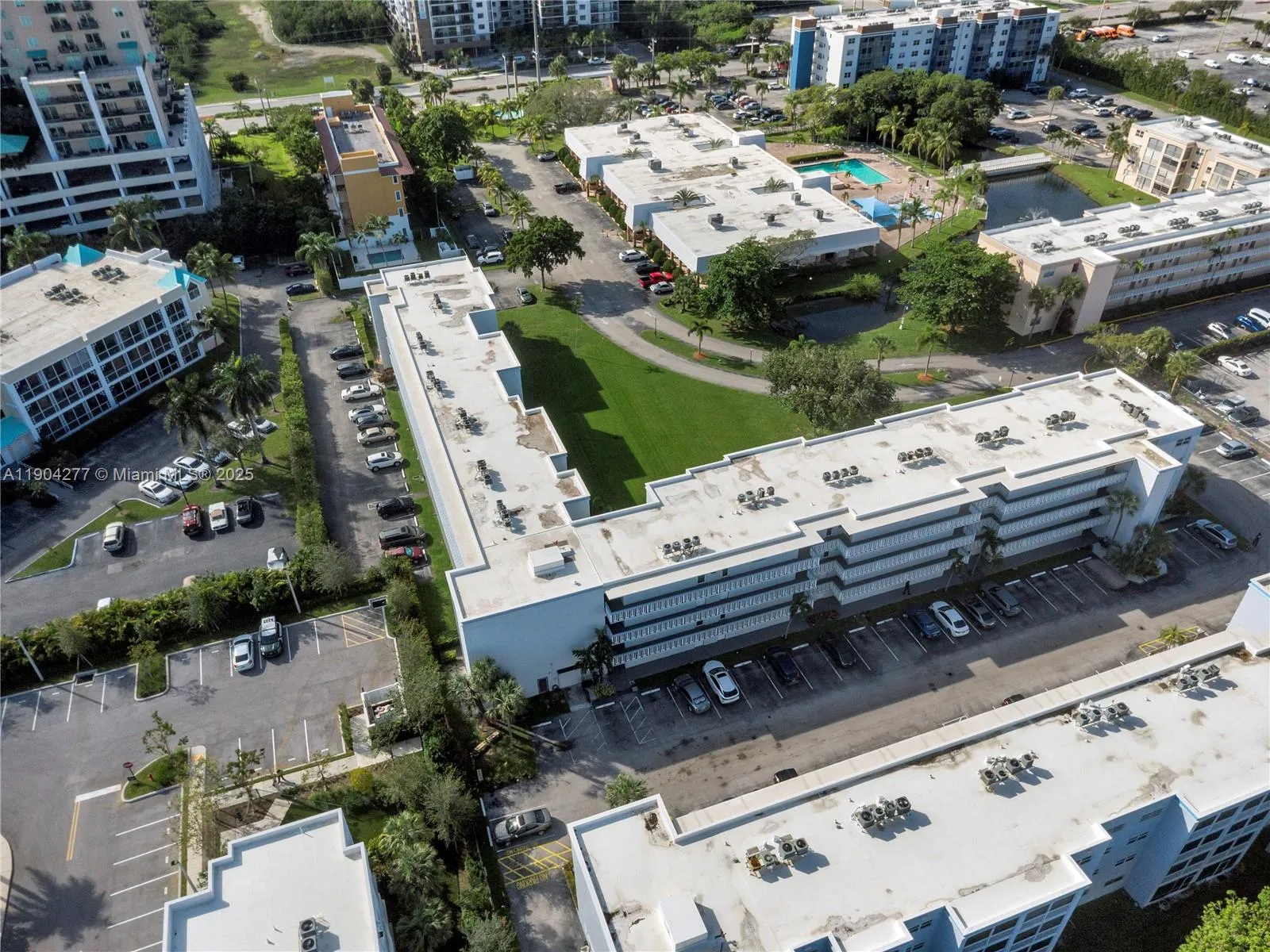 608 NE 2nd St # 440, Dania Beach FL 33004