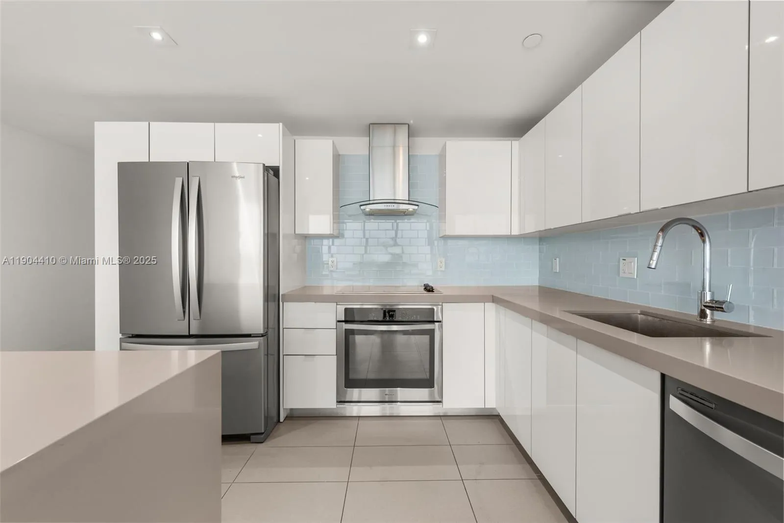 1600 NE 1st Ave # 3016, Miami FL 33132