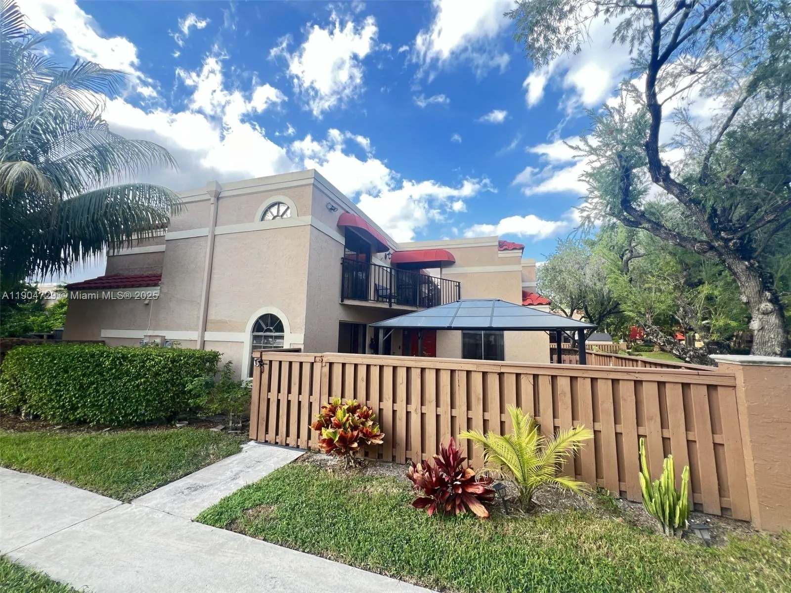 8116 Severn Dr # C, Boca Raton FL 33433