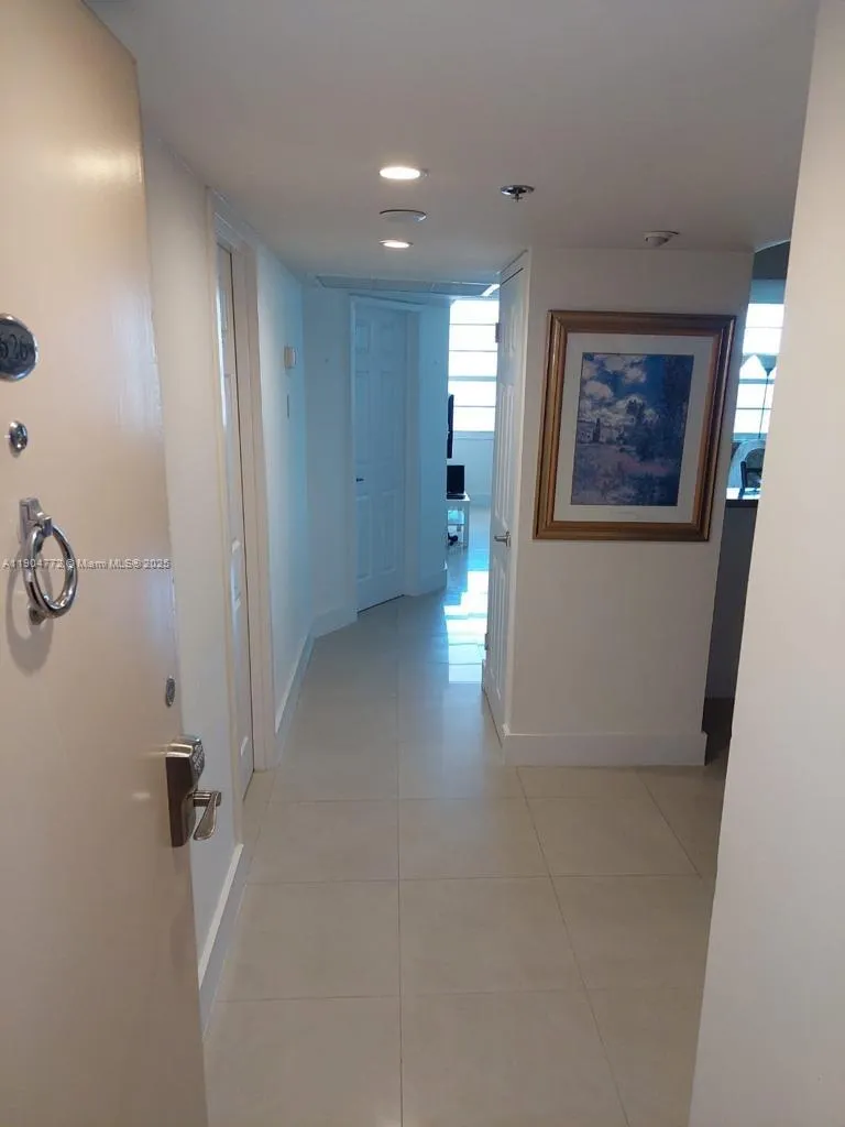 100 Lincoln Rd # 1626, Miami Beach FL 33139
