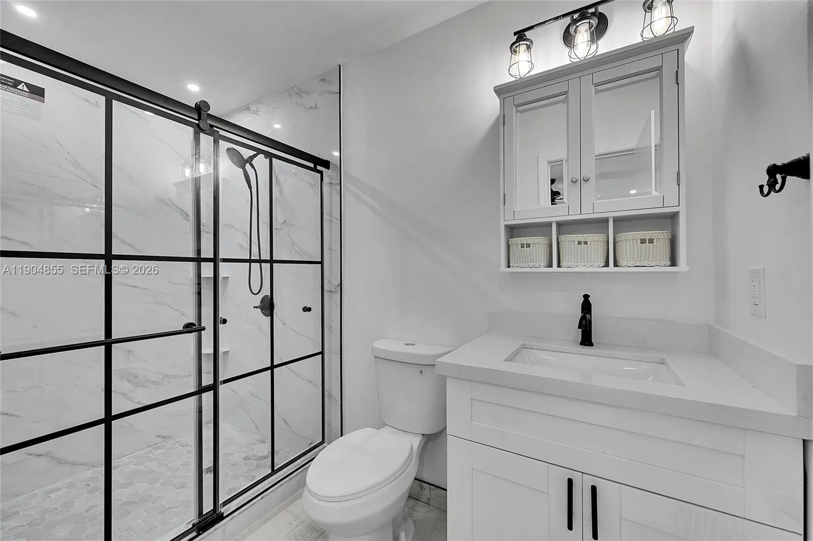 4603 King Palm Dr, Tamarac FL 33319