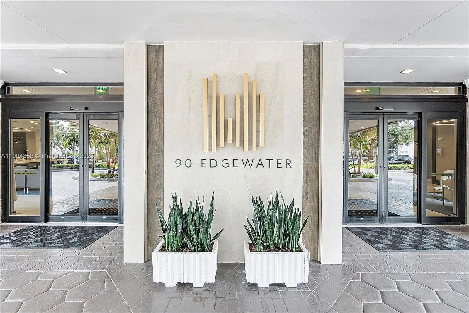 1 bedroom 1 bath for sale at 90 Edgewater Dr, Coral Gables FL 33133