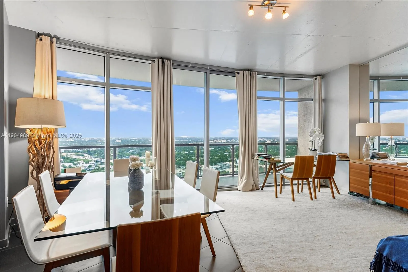 2 bedroom 2 bath for sale at 3301 NE 1st Ave # H2907, Miami FL 33137