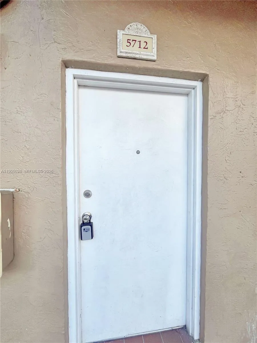 5712 W 25th Ct # 5712, Hialeah FL 33016