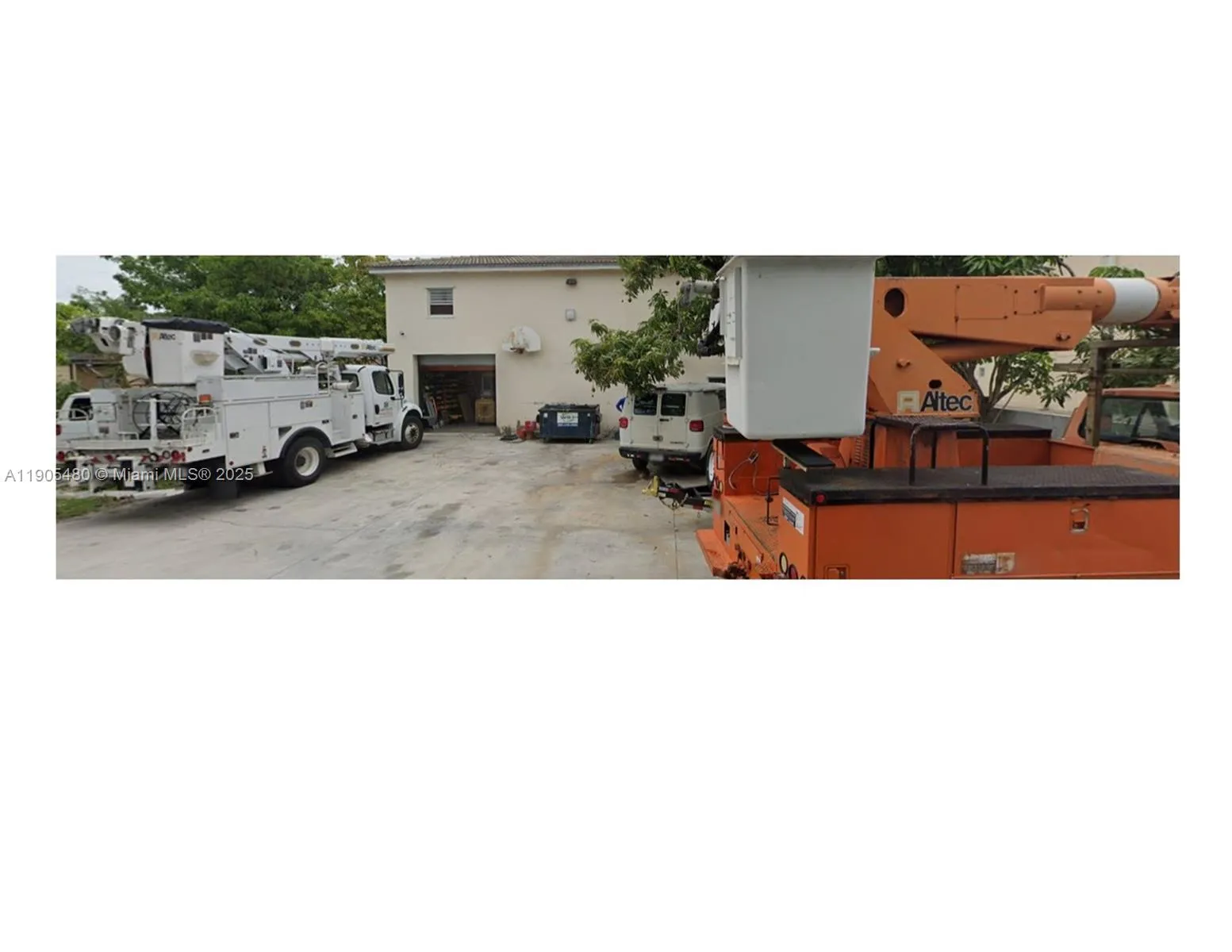 660 Miller Dr, Miami Springs FL 33166