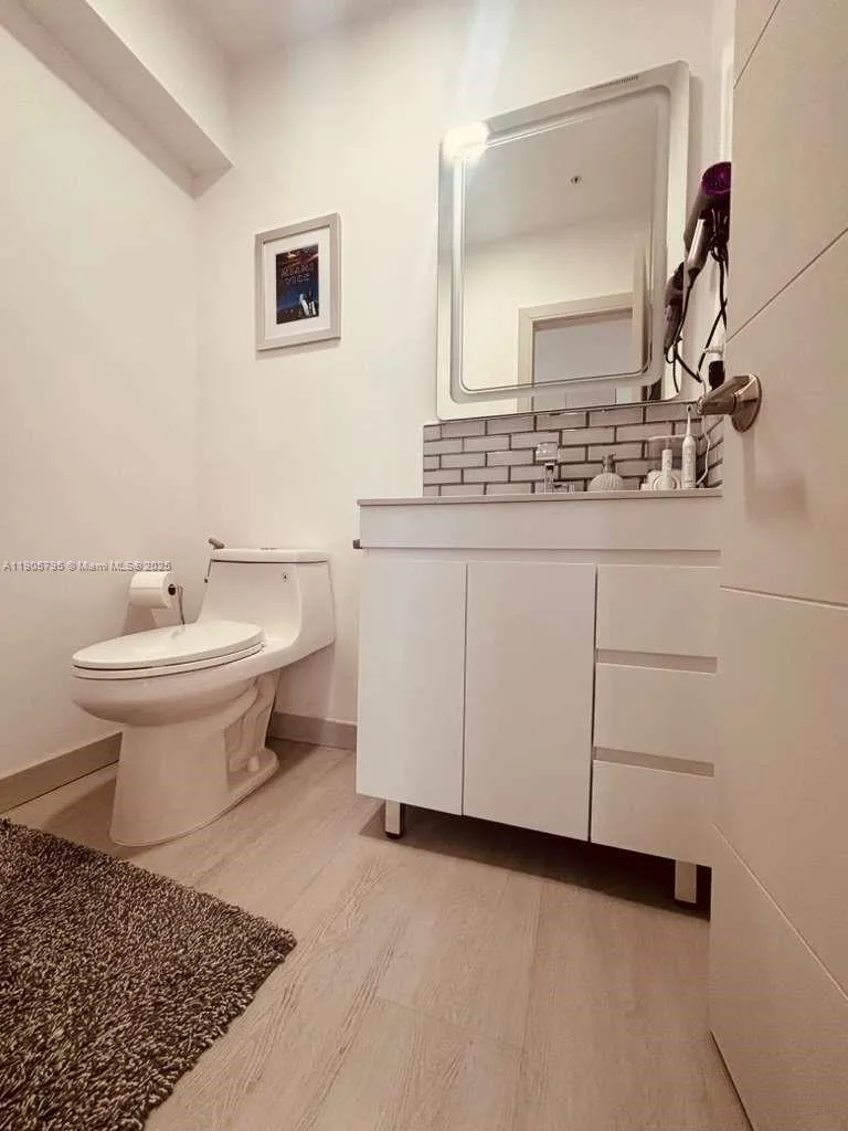 2829 Indian Creek Dr # 1403, Miami Beach FL 33140