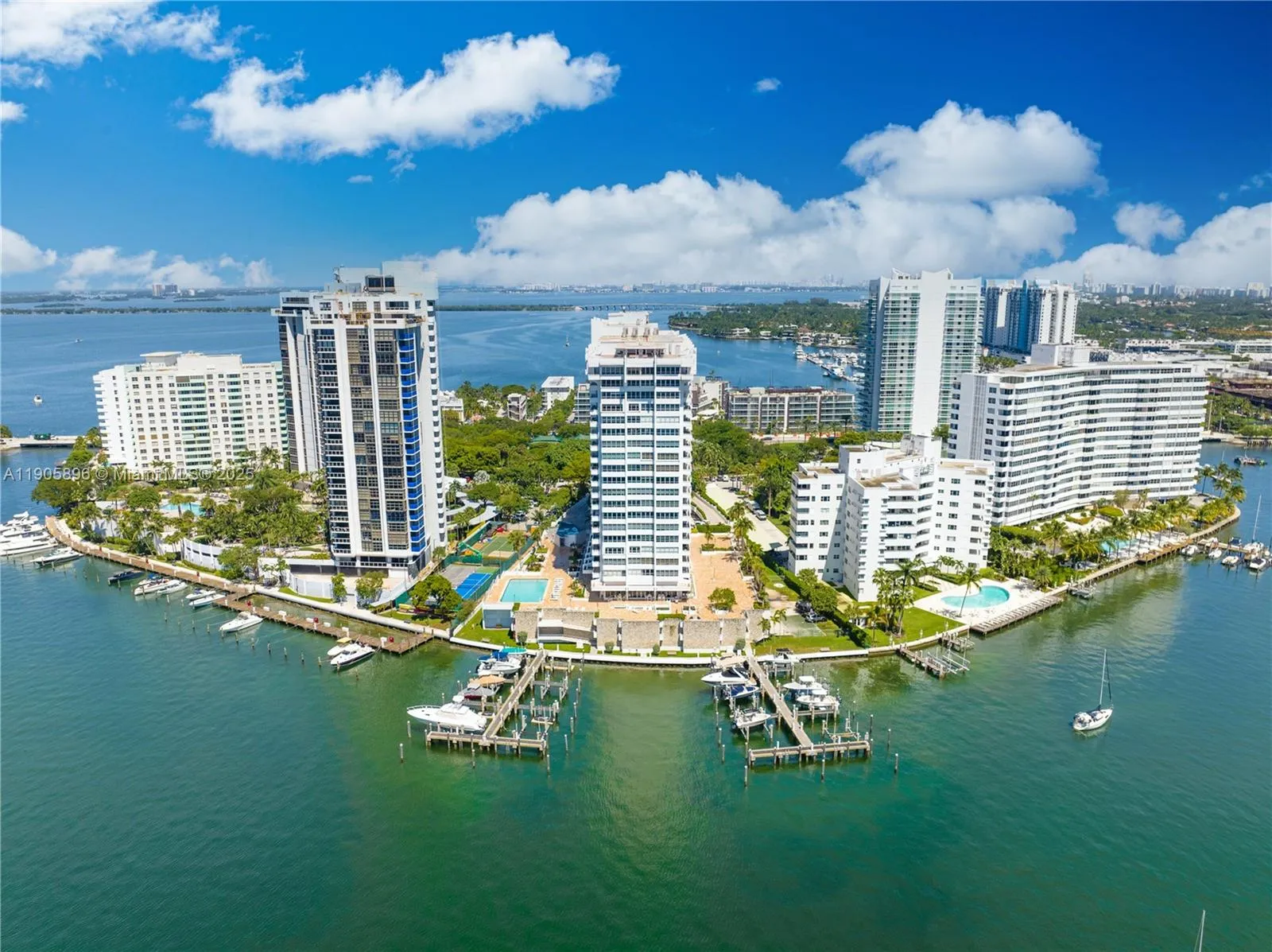 1 bedroom 1 bath for sale at 11 Island Ave # 309, Miami Beach FL 33139