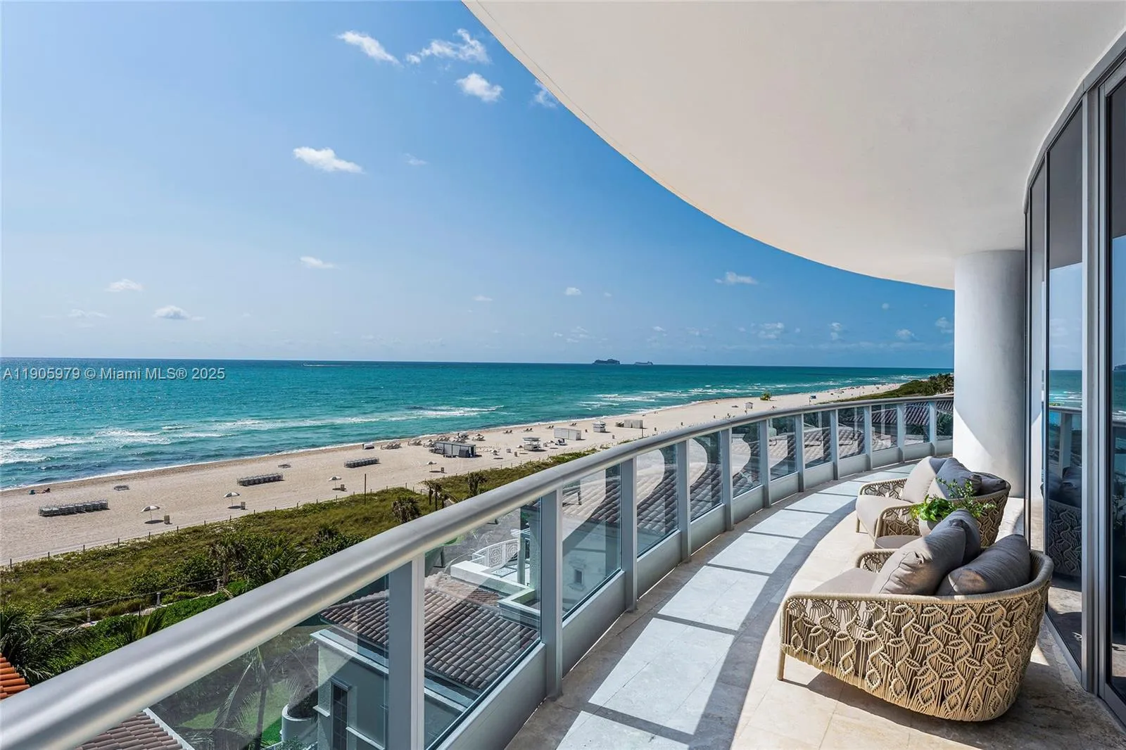 3 bedroom 3 bath for sale at 5959 Collins Ave # 807, Miami Beach FL 33140