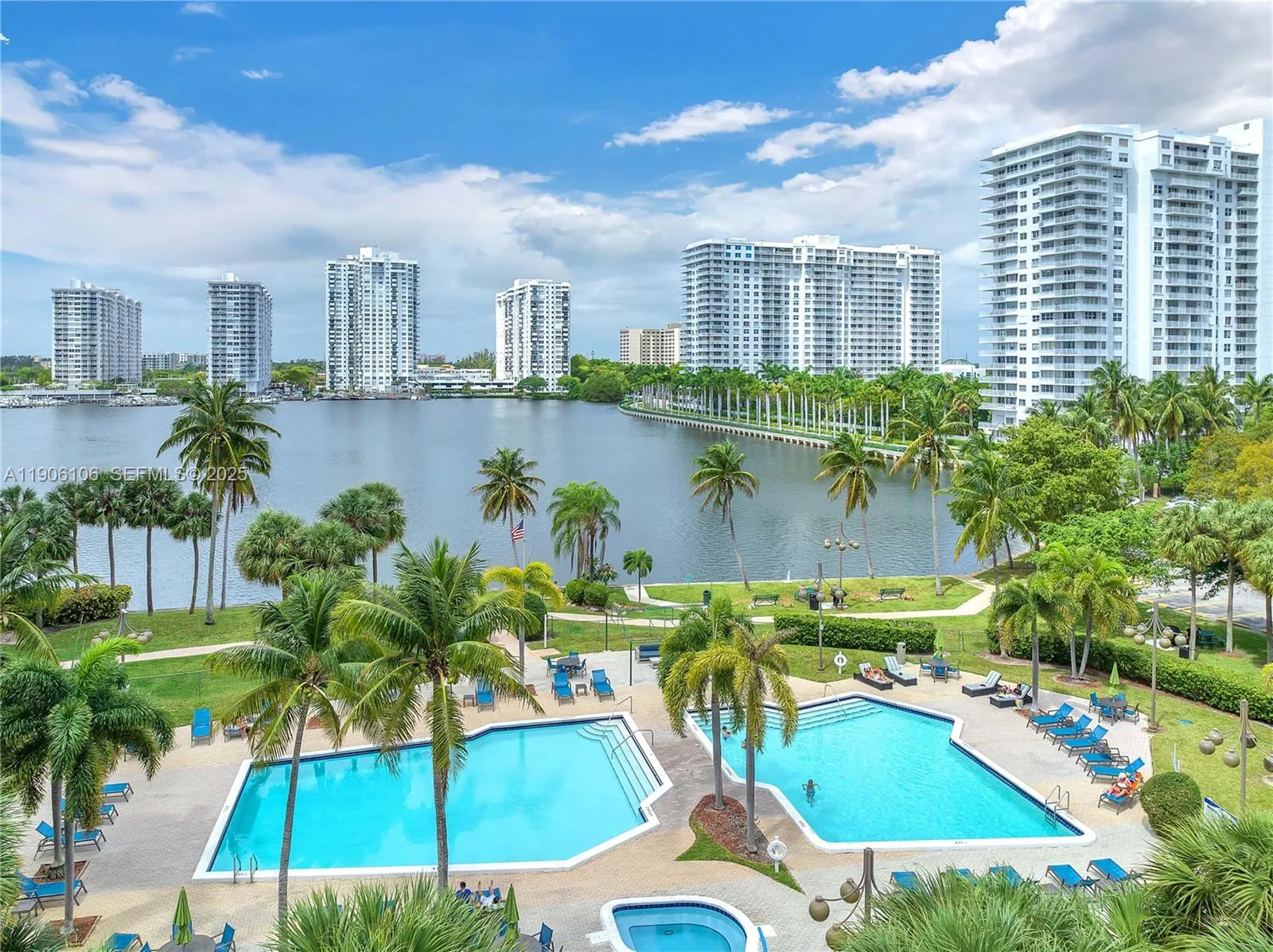 3 bedroom 2 bath for sale at 18181 NE 31st Ct # 107, Aventura FL 33160