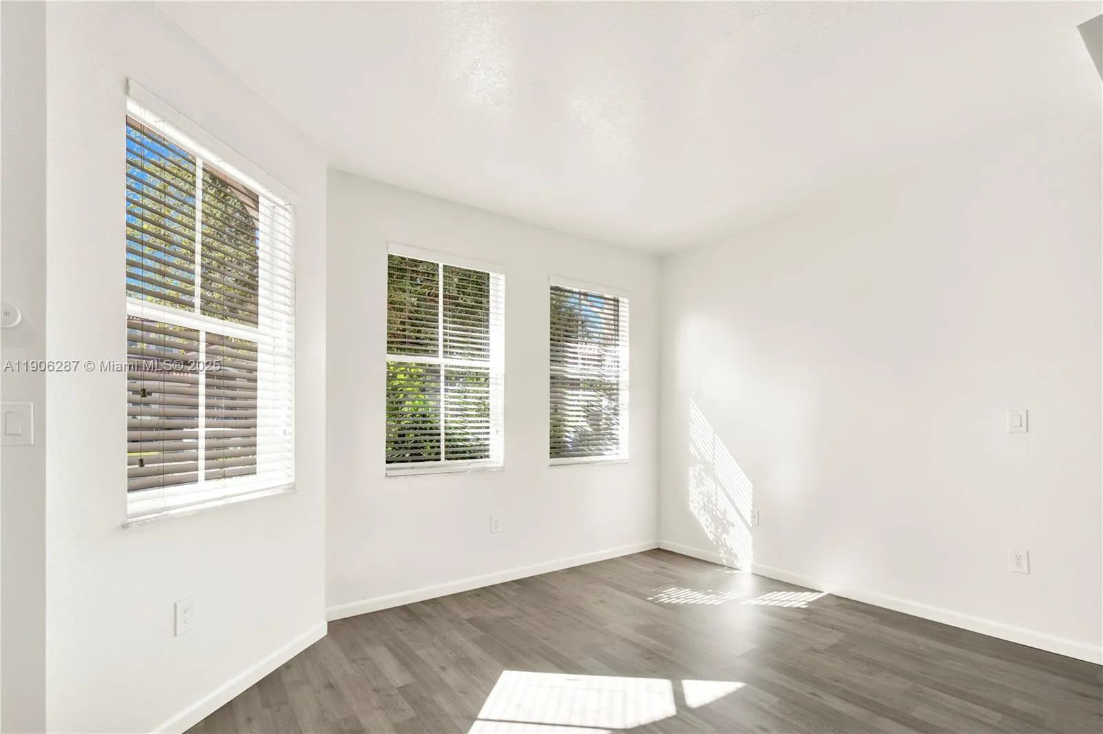 27283 SW 138th Path, Homestead FL 33032