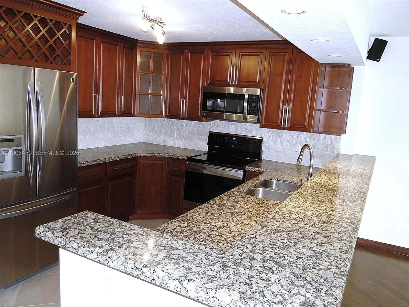 2801 NE 183rd St # 1411W, Aventura FL 33160