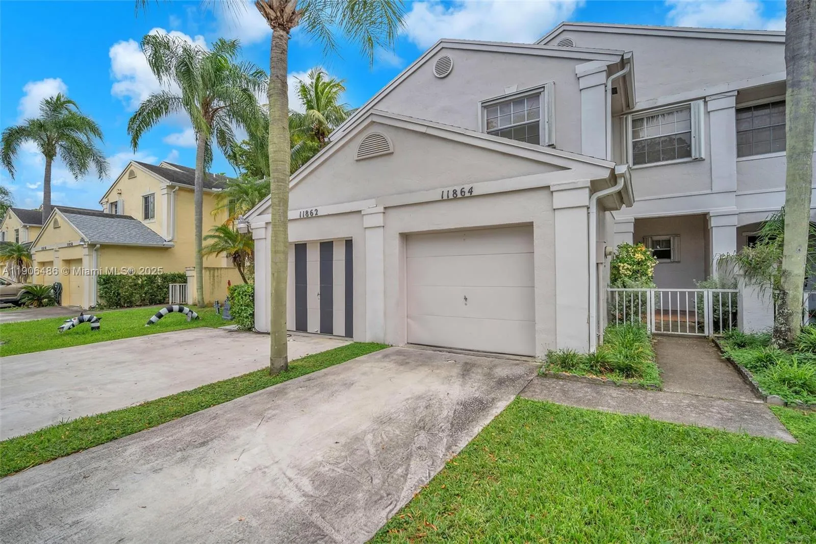 11864 SW 97th Ter, Miami FL 33186