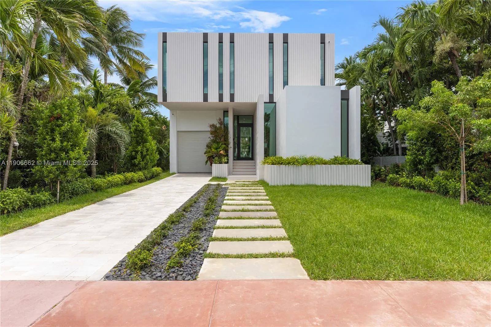 5 bedroom 4 bath for sale at 4504 Sheridan Ave, Miami Beach FL 33140