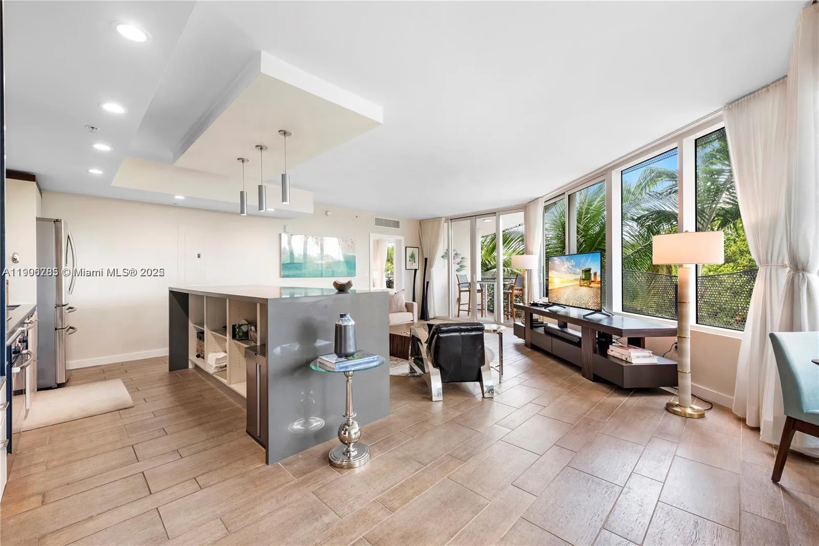 2155 Washington Ct # 309, Miami Beach FL 33139