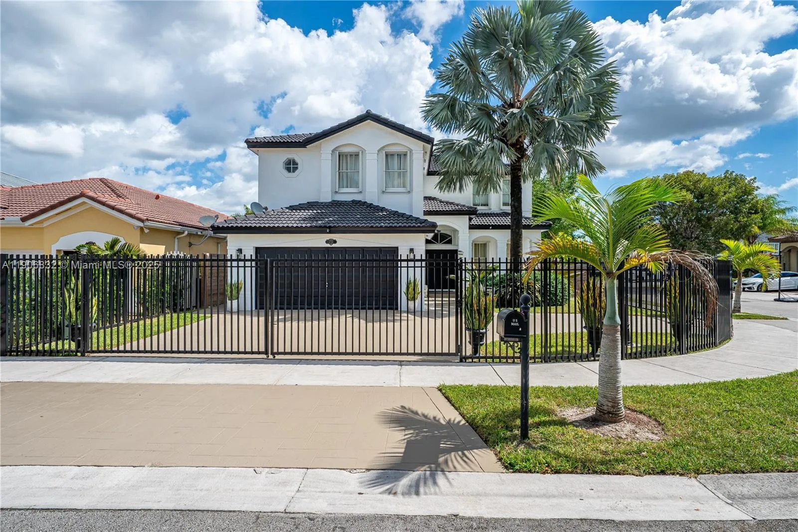 4 bedroom 3 bath for sale at 1733 SW 151st Pl, Miami FL 33185