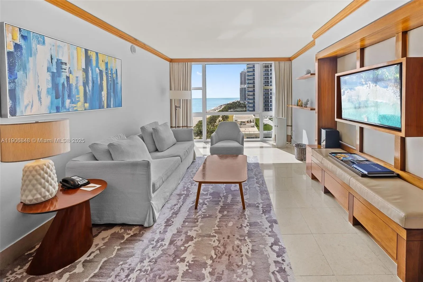6801 Collins Ave, Miami Beach FL 33141