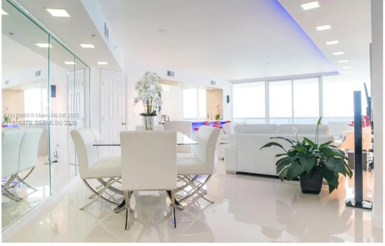 6301 Collins Ave # 1402, Miami Beach FL 33141