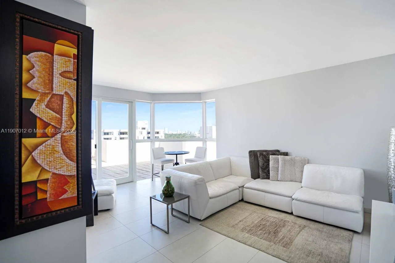 1621 Bay Rd, Miami Beach FL 33139