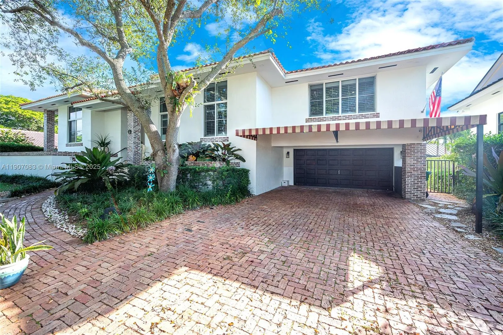 8025 SW 91st Ave, Miami FL 33173