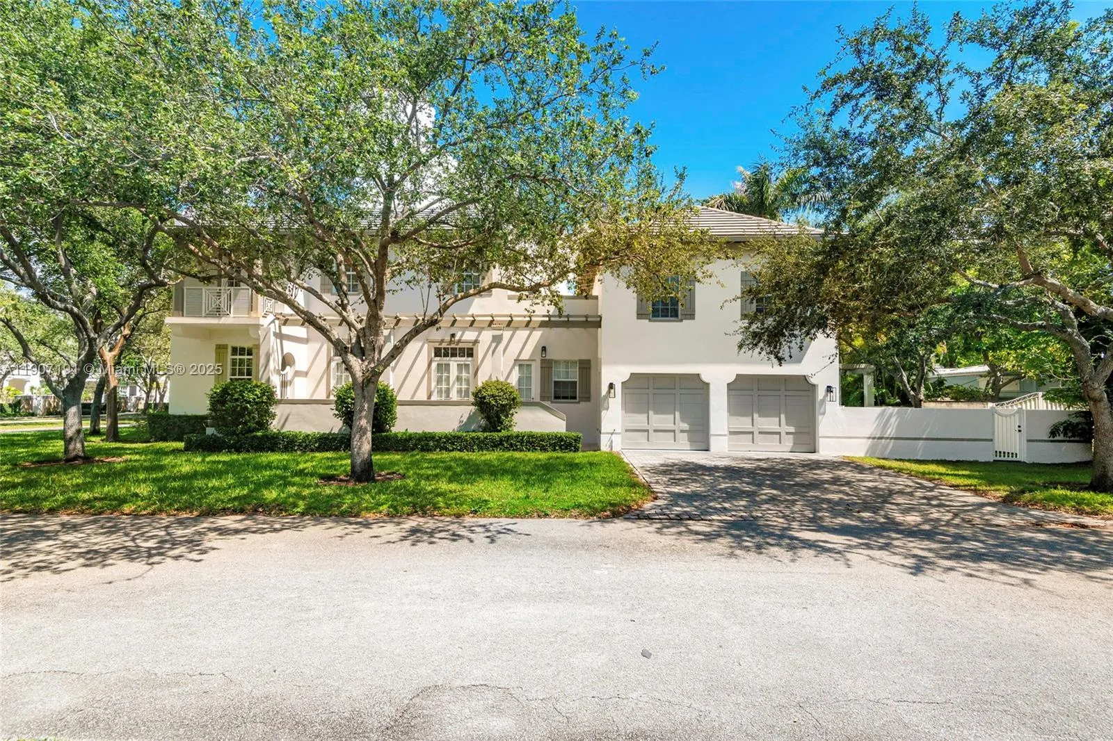 7745 SW 54th Ave, Miami FL 33143