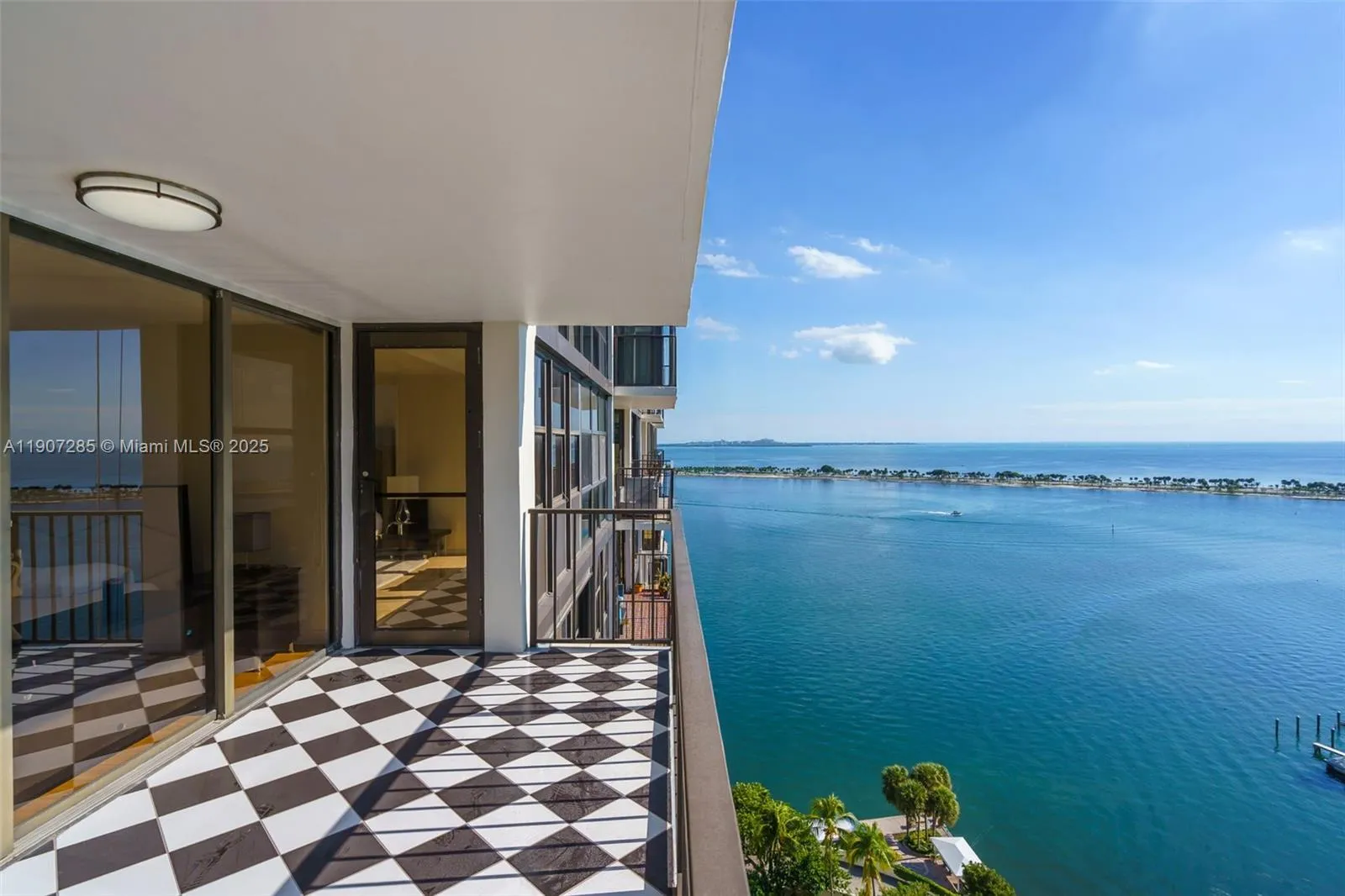 1925 Brickell Ave, Miami FL 33129