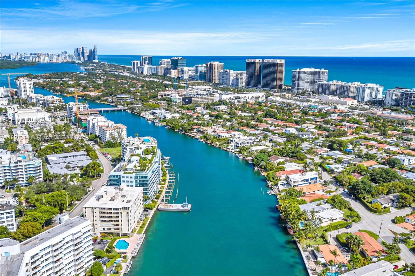 9111 E Bay Harbor Dr, Bay Harbor Islands FL 33154