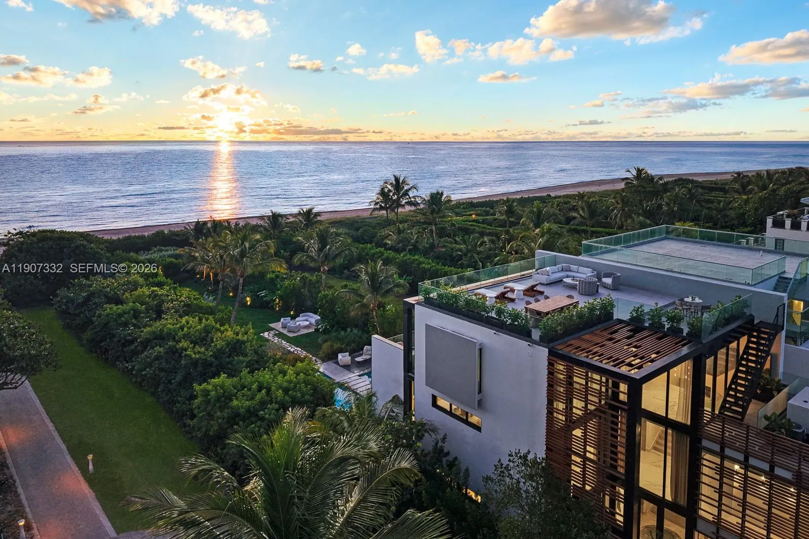 6 bedroom 8 bath for sale at 7845 Atlantic Way, Miami Beach FL 33141