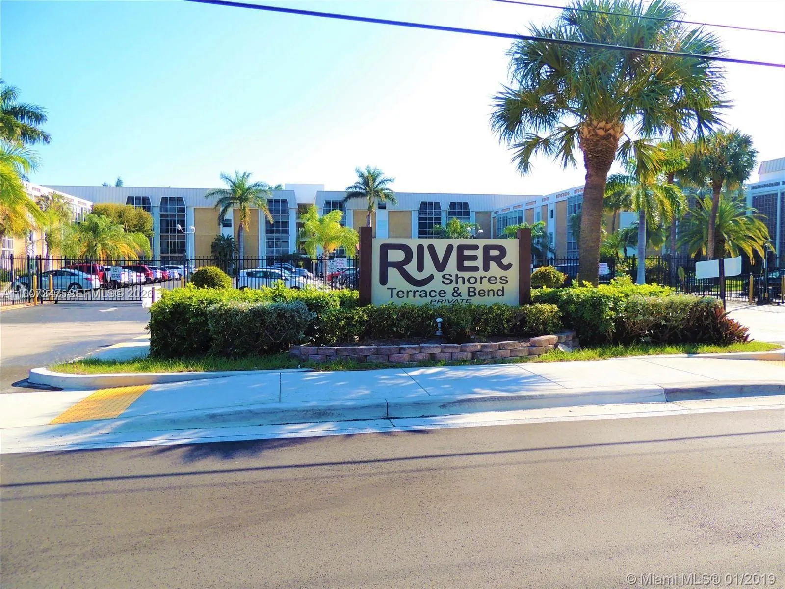3040 NE 16th Ave # 216, Oakland Park FL 33334
