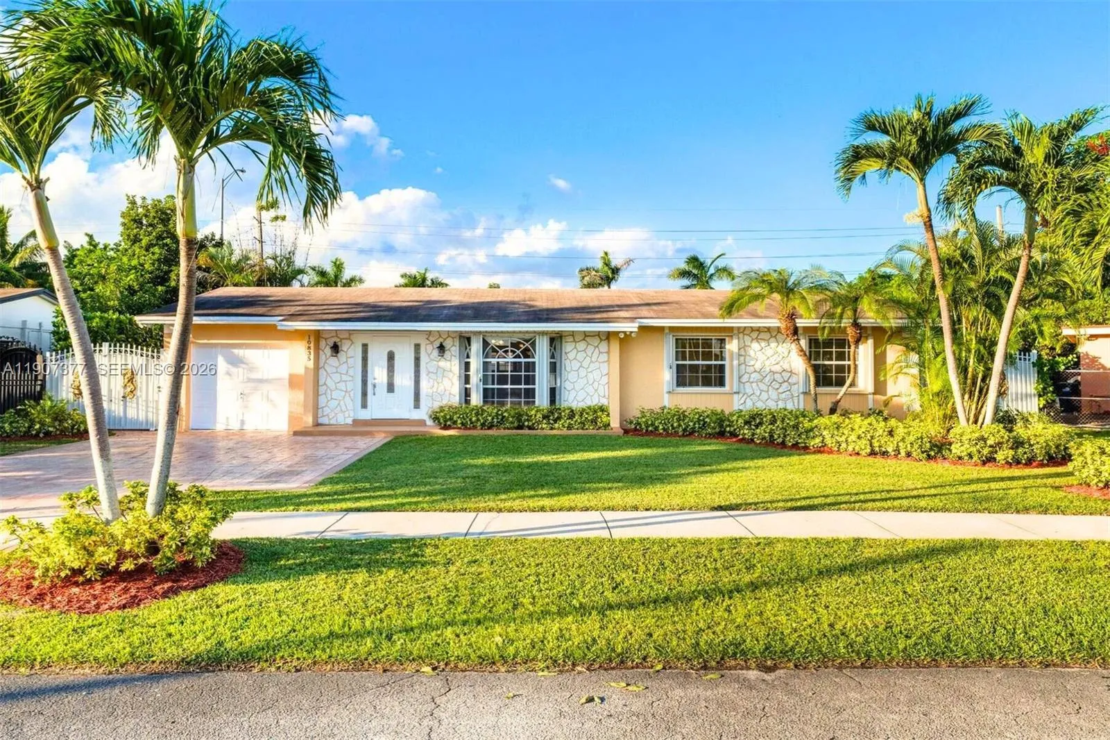 10835 SW 152nd Ter, Miami FL 33157