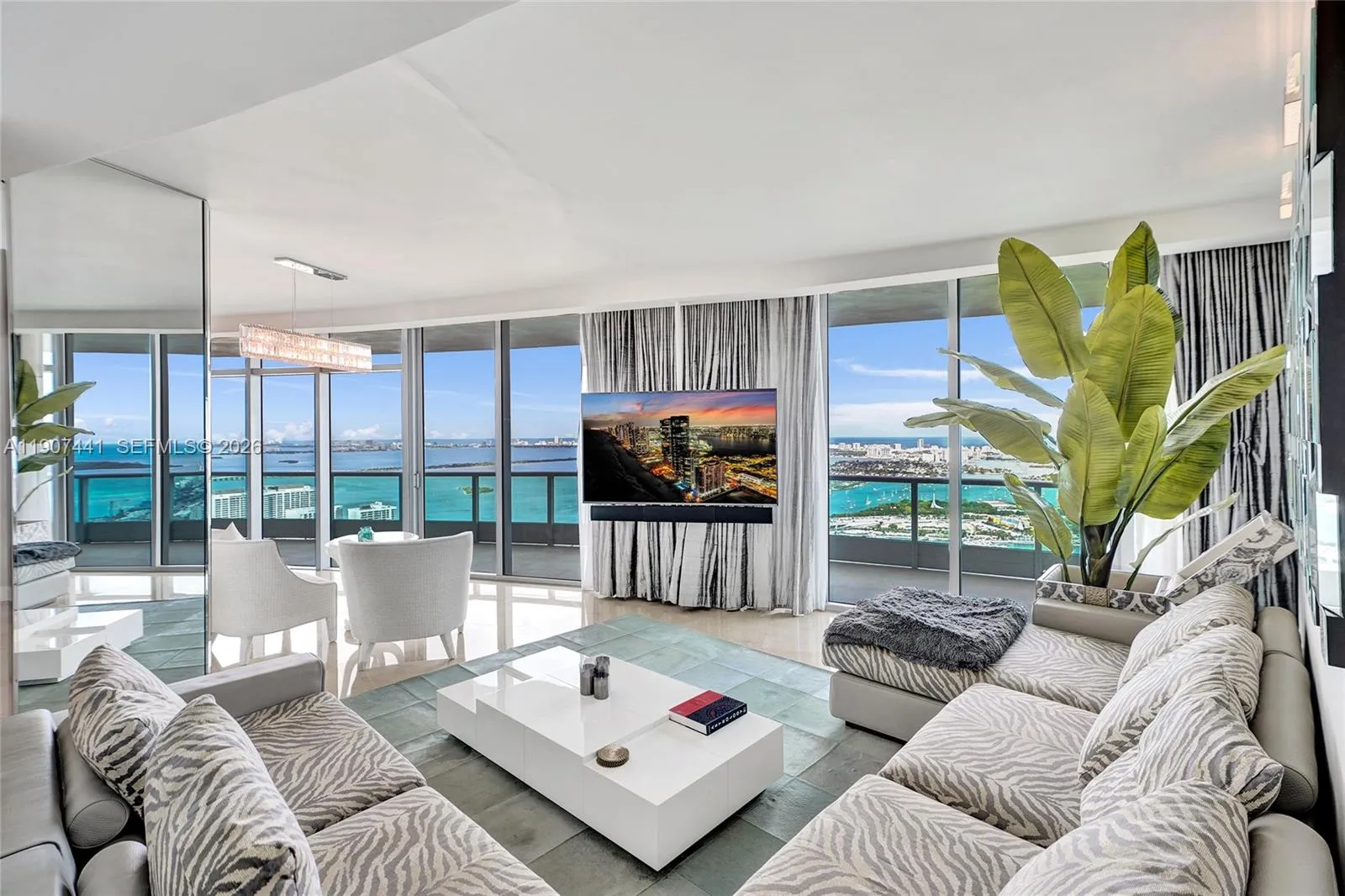 900 Biscayne Blvd # 6107, Miami FL 33132