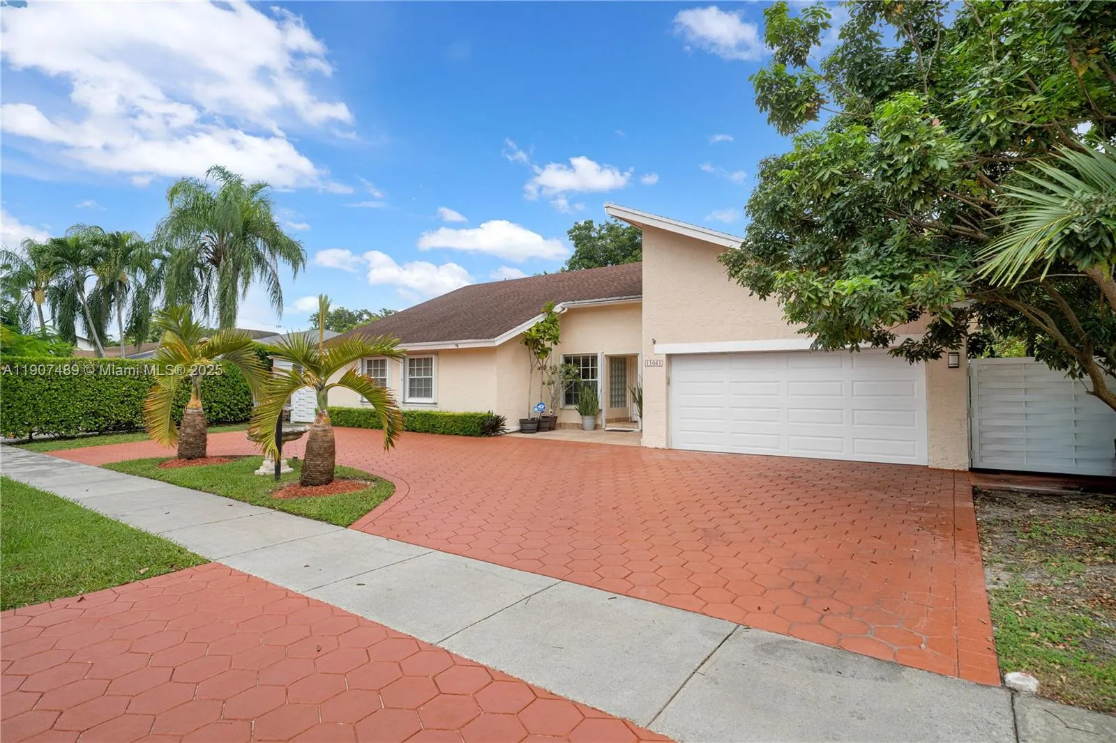 11041 SW 138th Ave, Miami FL 33186