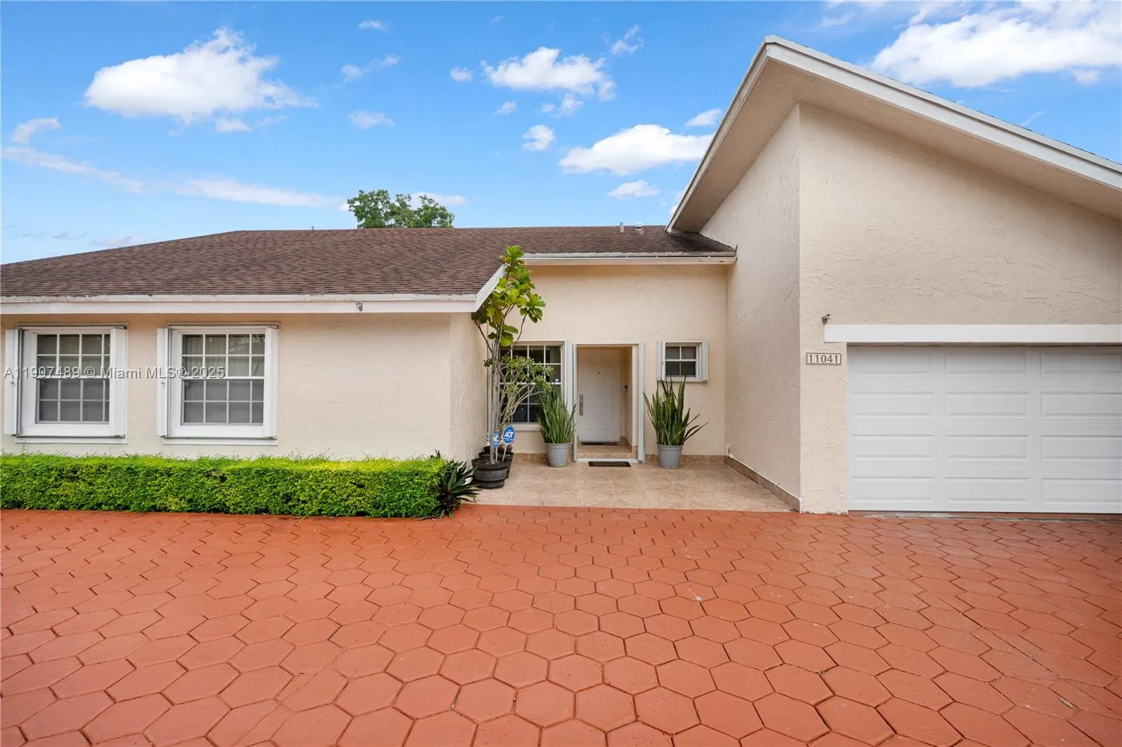 11041 SW 138th Ave, Miami FL 33186