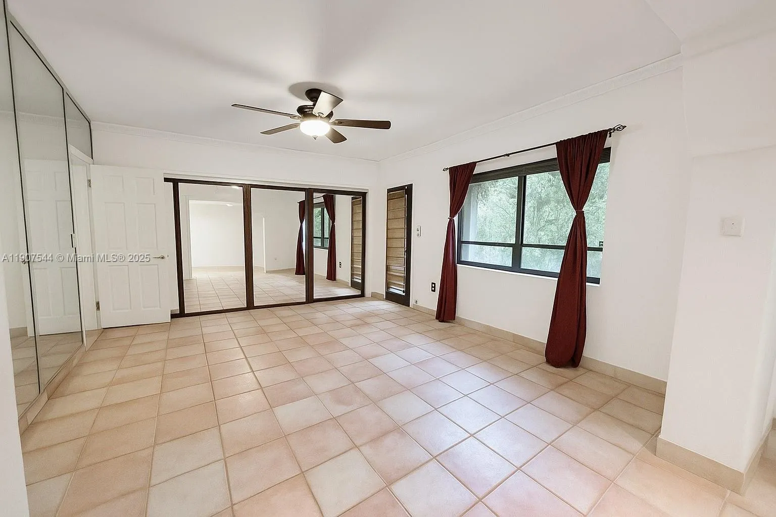 1915 Country Club Prado, Coral Gables FL 33134