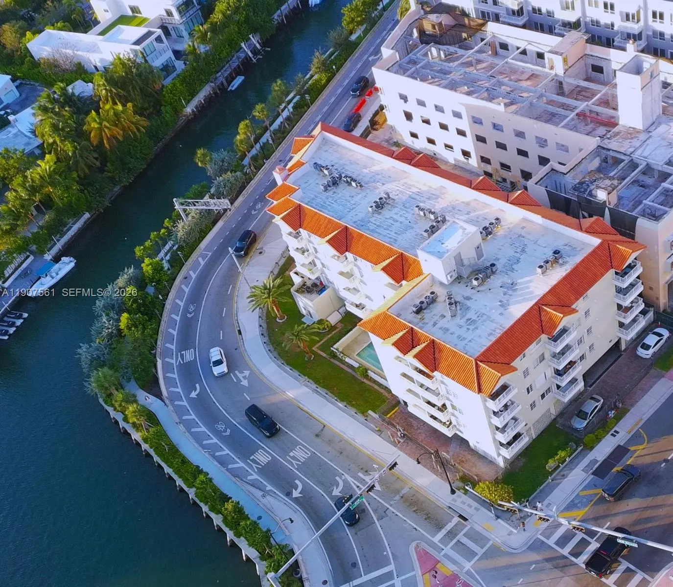 2600 Collins Ave # 206, Miami Beach FL 33140