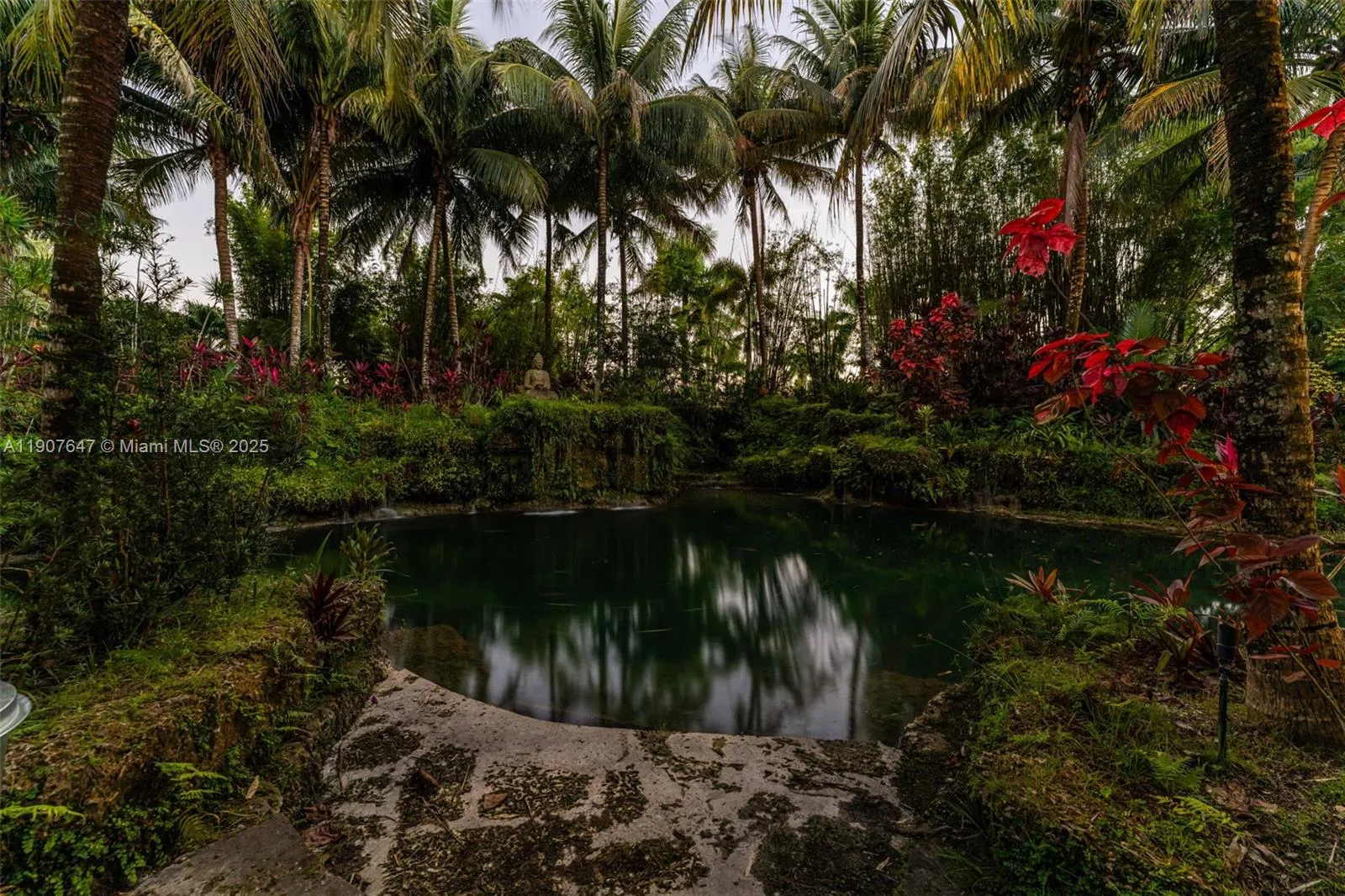 15000 SW 200th St, Miami FL 33187