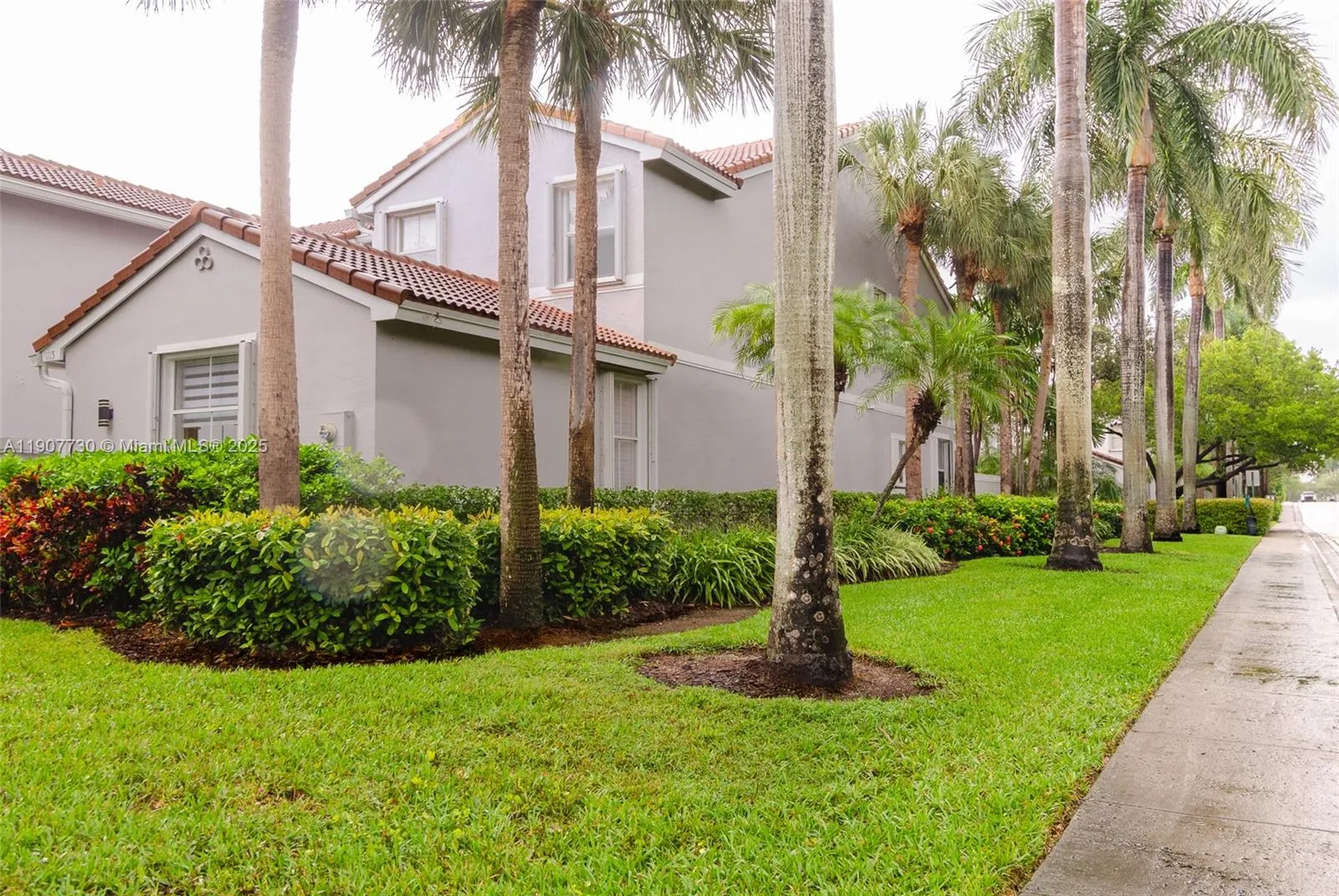 1115 Cherrypalm, Hollywood FL 33019