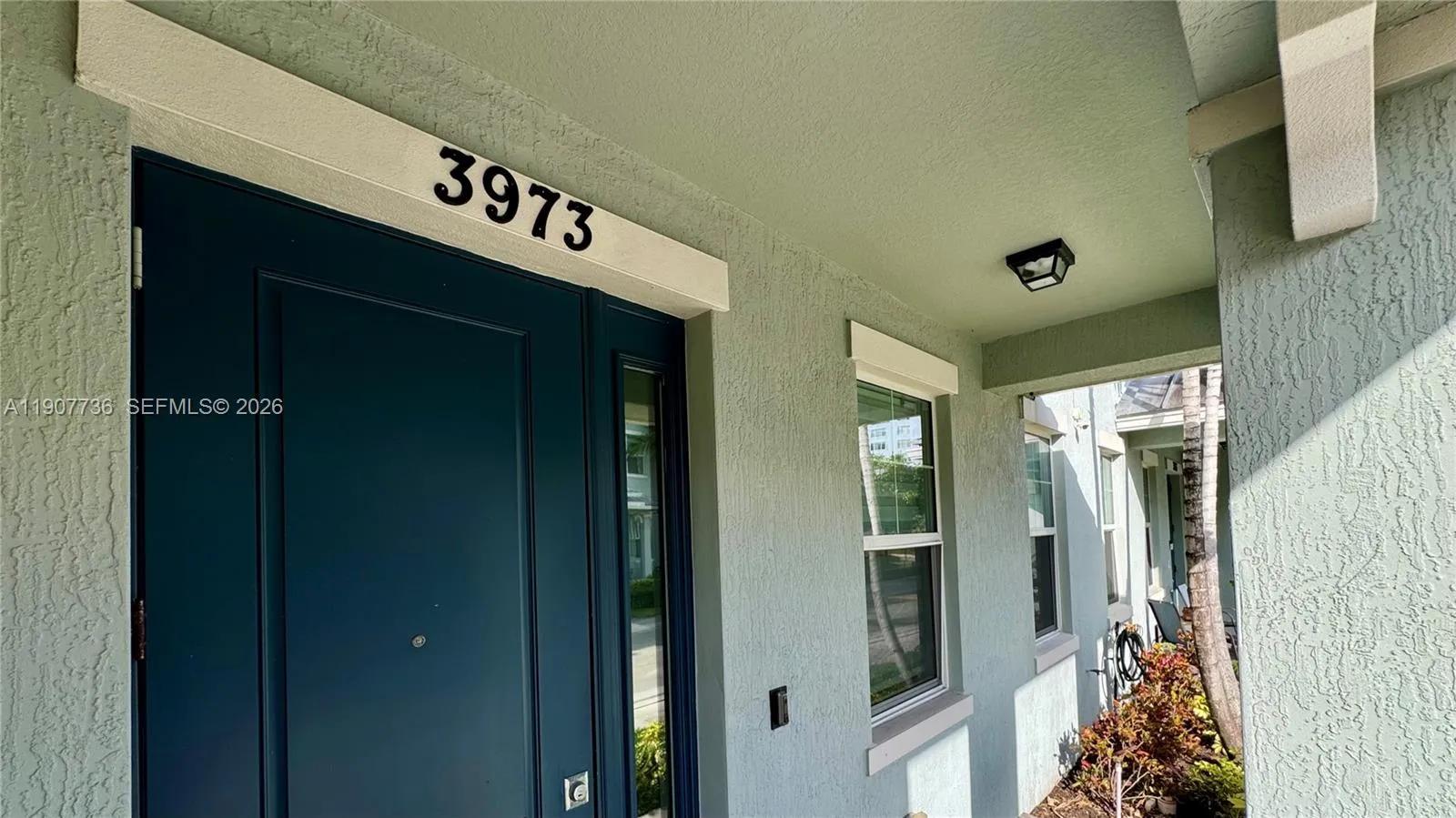 3973 Poinciana Ln, Hollywood FL 33021