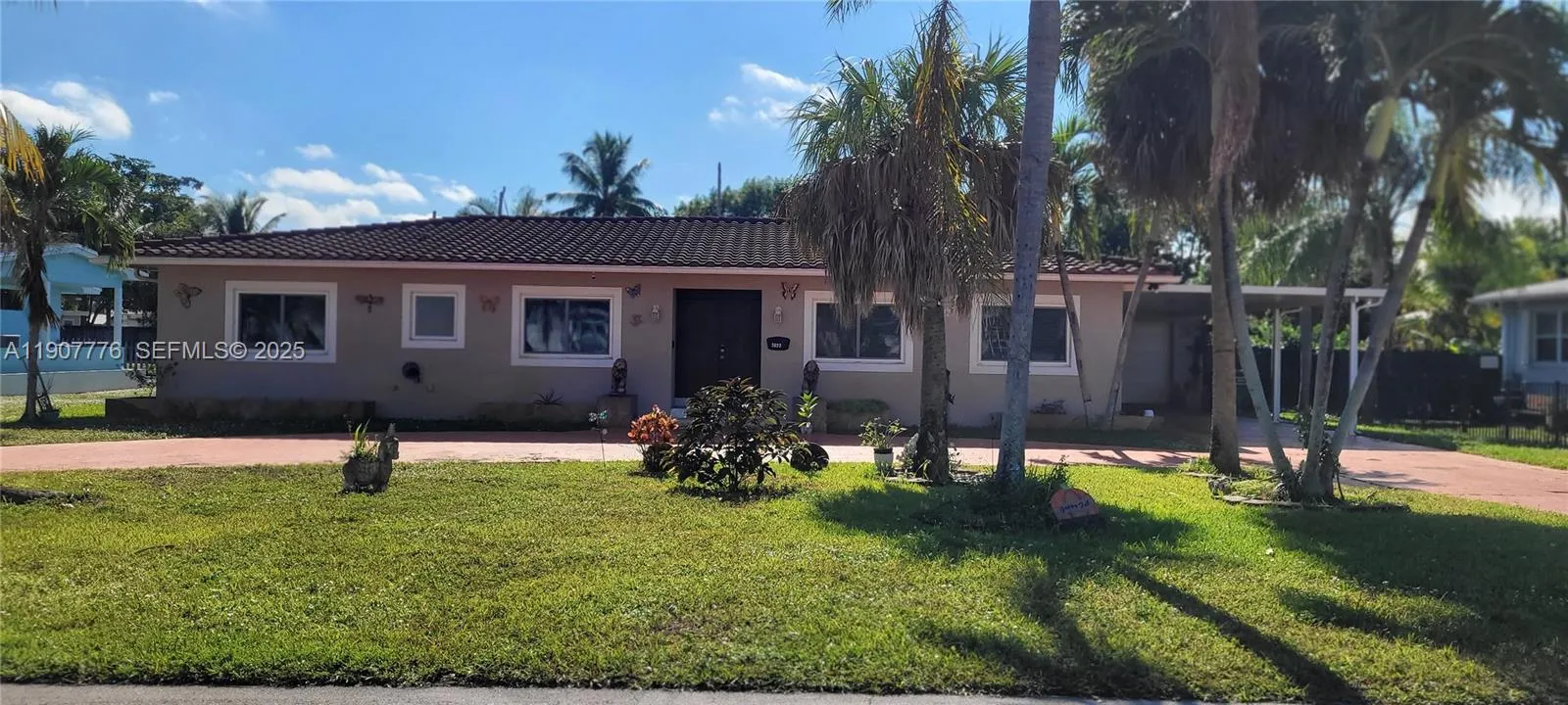 2622 Jackson St, Hollywood FL 33020