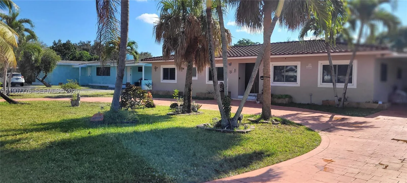 2622 Jackson St, Hollywood FL 33020