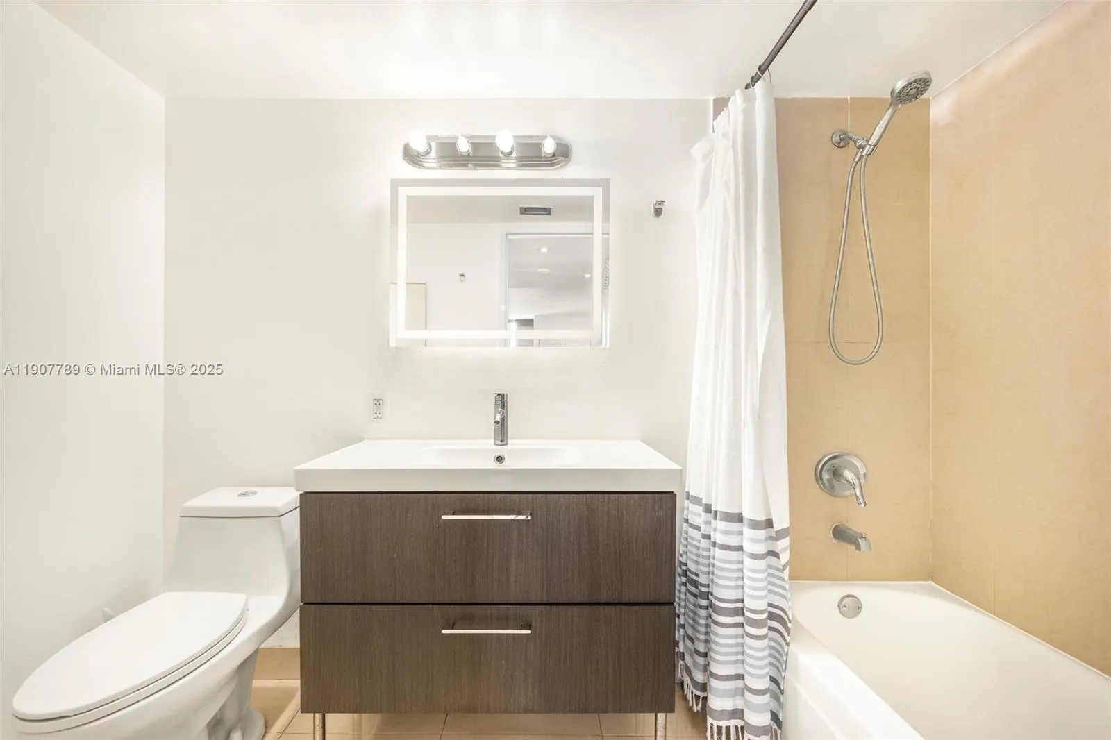 850 N Miami Ave # 906, Miami FL 33136