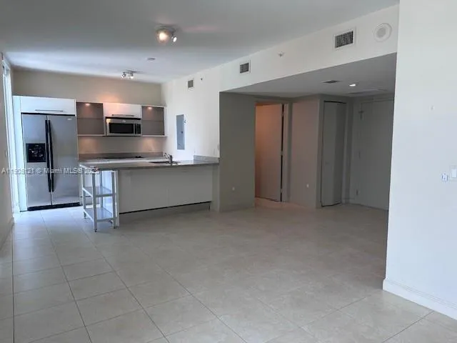 185 SW 7th St # 2300, Miami FL 33130